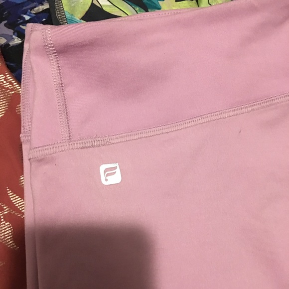 Fabletics Bundle - Picture 2 of 6